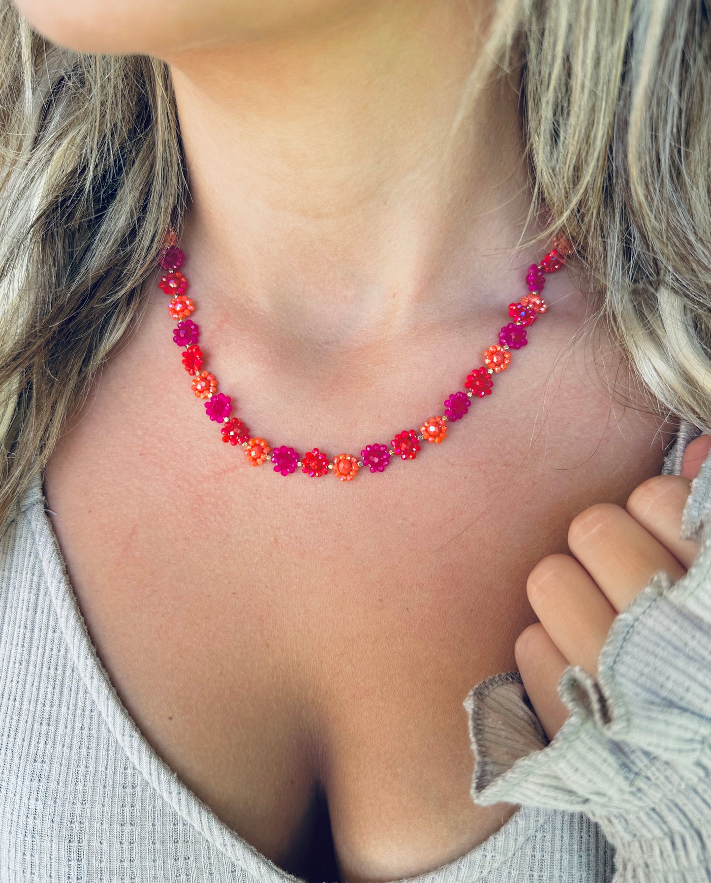 Summer vibes Orange + pink flower necklace